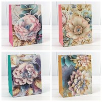 Пакет подарочный с 3D аппликацией "Цветы" (микс 257) 18*23*10 210г 1/20 1/360 Арт: 000257E